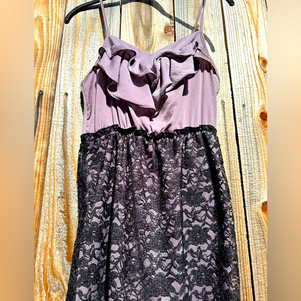 Lace & Polyester Dress. 
SIZE: S
COLOR: Purple & Black
BRAND: Xhilaration